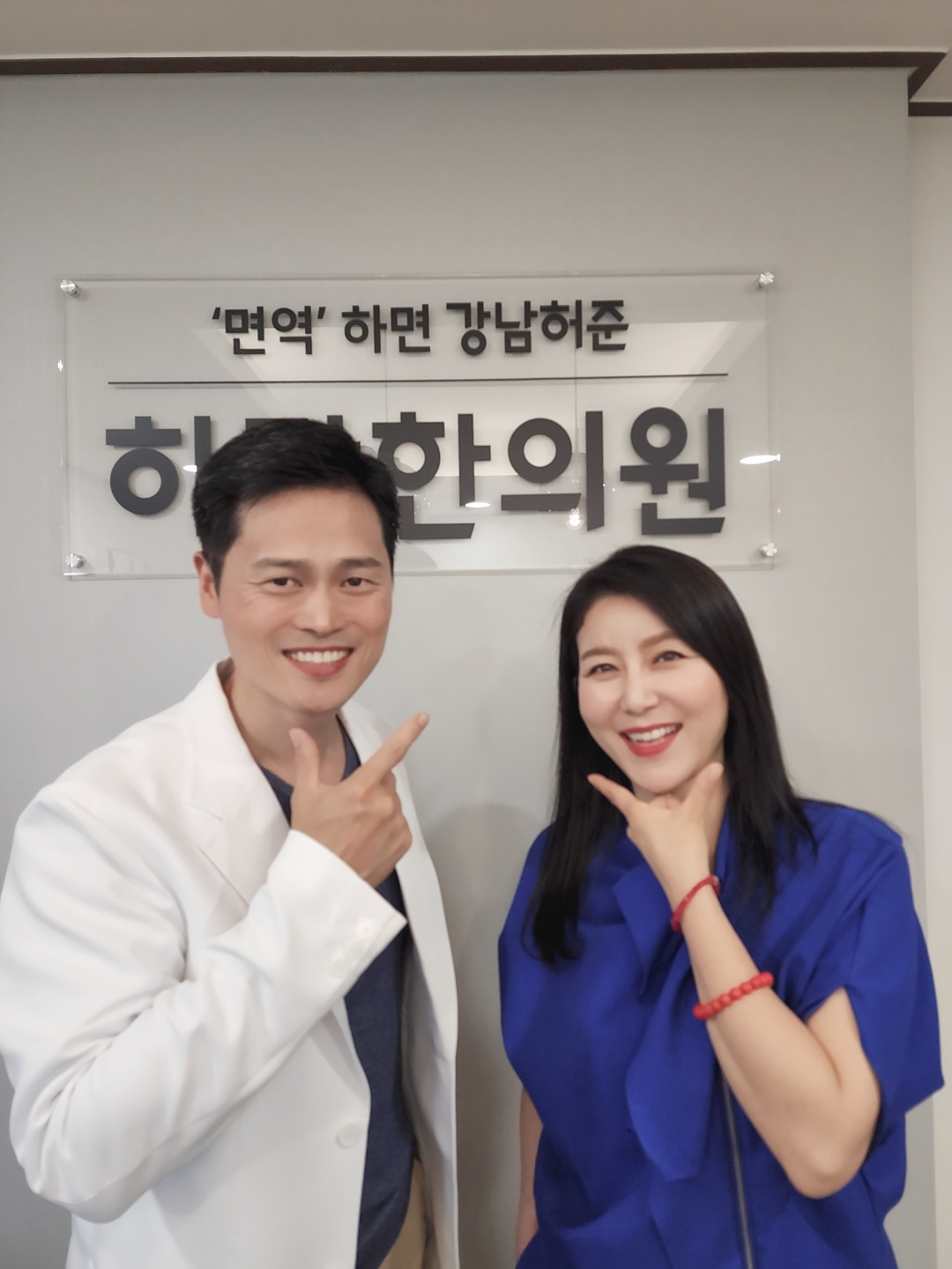 이랑주 작가님