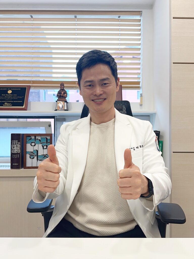 👨‍⚕️지난 한 주도 
건강하게 살 빼고
면역력 좋아지고 
행복해 진 분들이 많으셔서 좋았습니다!👏👏

인증샷, 댓글에
맛있는 선물도 감사해요~🙏

이번 한 주도 보람있게 시작해 볼게요!
건강하랑~😃